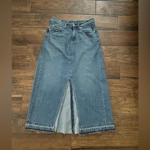 Devastate them in Denim! Gap Denim Maxi Skirt